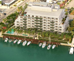 Отель Grand Beach Bay Harbor  Майами Бич